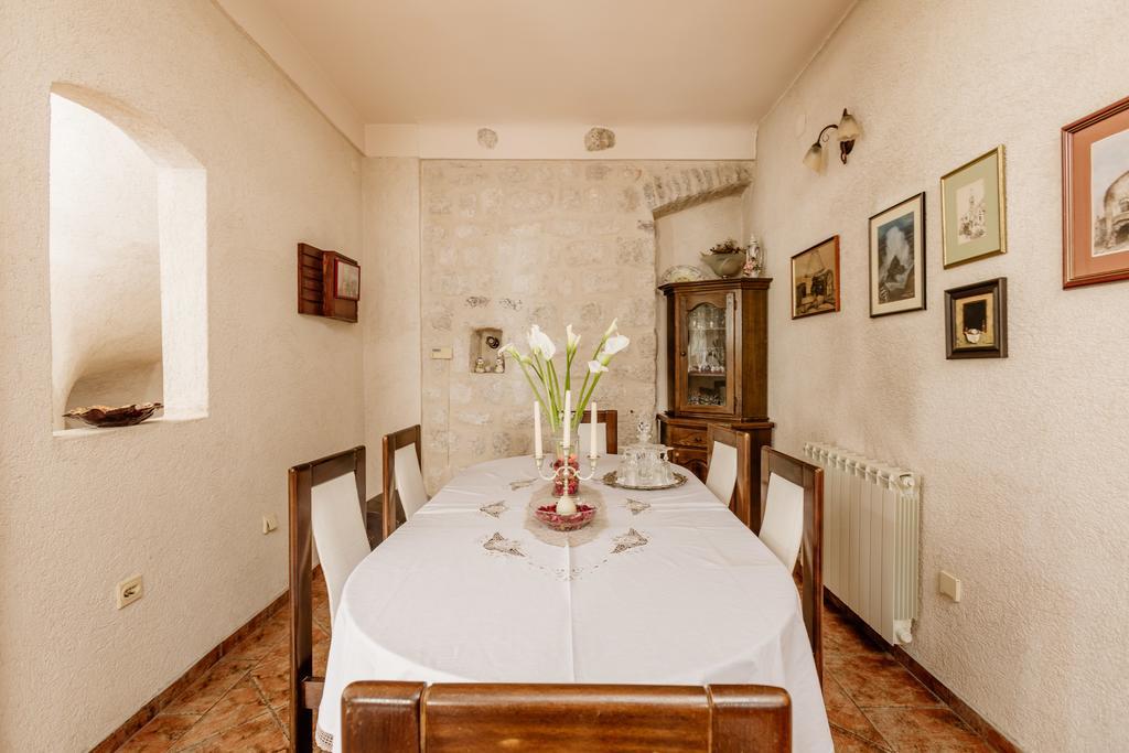 Villa Luxury Stone On The Sea With Private Pool And View Kotor Eksteriør bilde